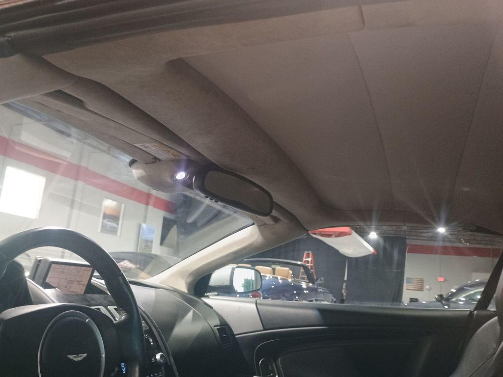 2009 Aston Martin DB9 2dr Volante Automatic - 22956155 - 24