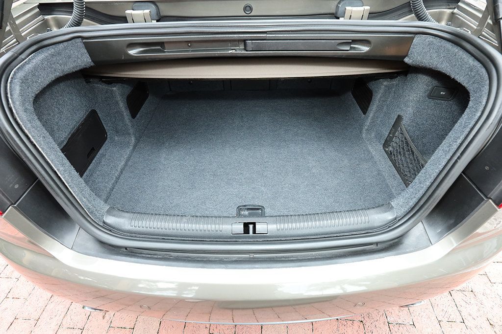 2009 Audi A4 2.0T Cabriolet - 23035904 - 43