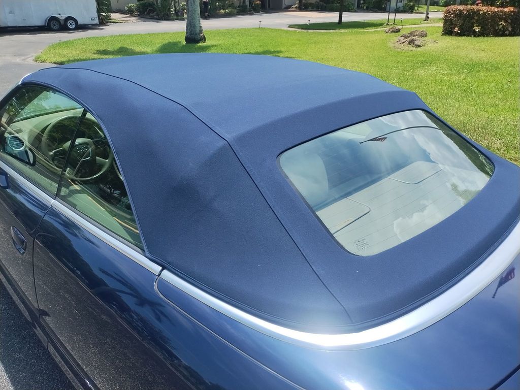 2009 Audi A4 2.0T Cabriolet quattro - 22898598 - 17