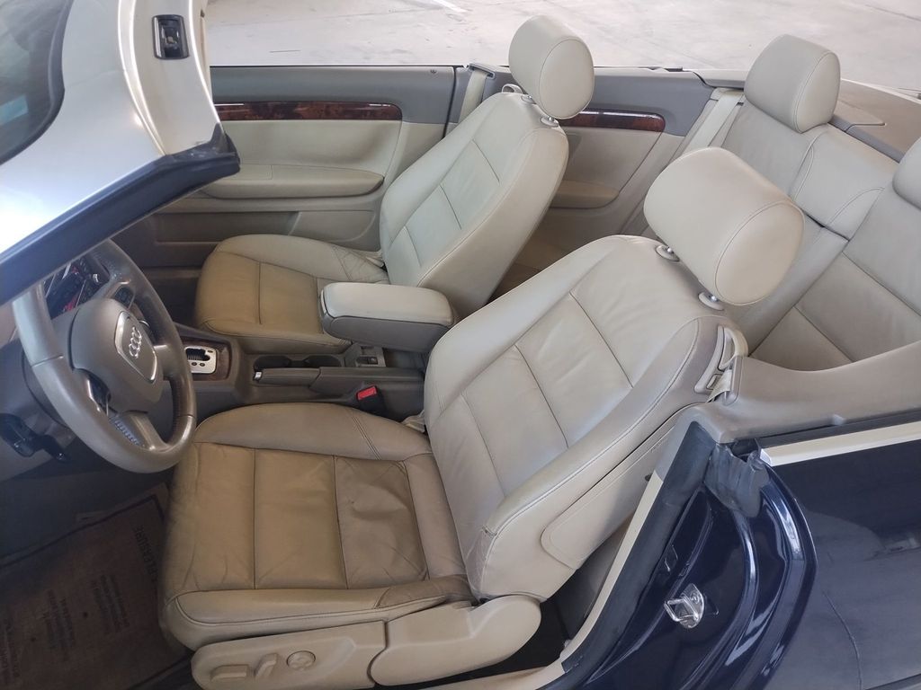 2009 Audi A4 2.0T Cabriolet quattro - 22898598 - 25