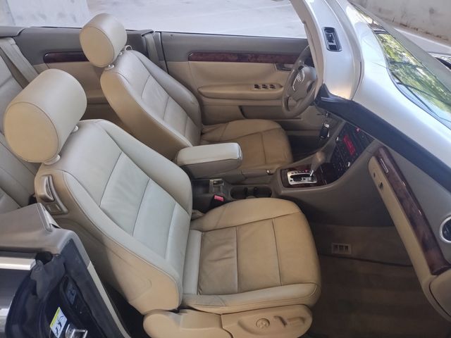 2009 Audi A4 2.0T Cabriolet quattro - 22898598 - 30