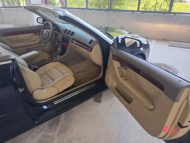 2009 Audi A4 2.0T Cabriolet quattro - 22898598 - 33