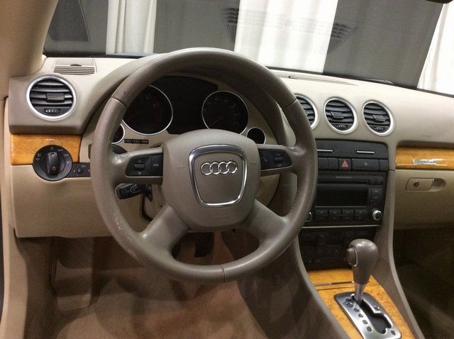 2009 Audi A4 2.0T Cabriolet Quattro photo 14