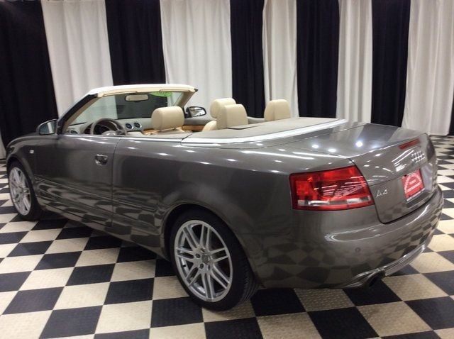2009 Audi A4 2.0T Cabriolet Quattro photo 7