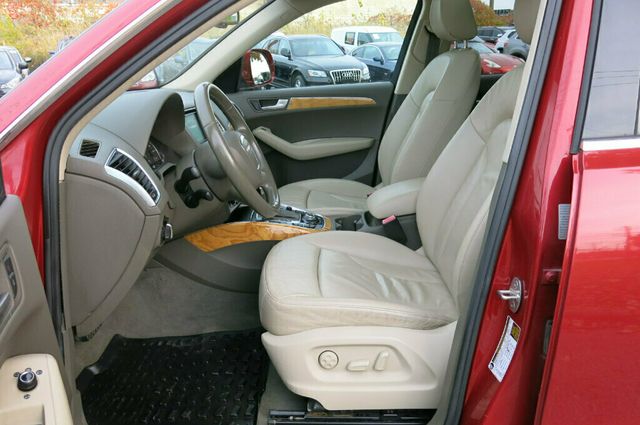 2009 Audi Q5 quattro 4dr 3.2L Premium - 22656411 - 12