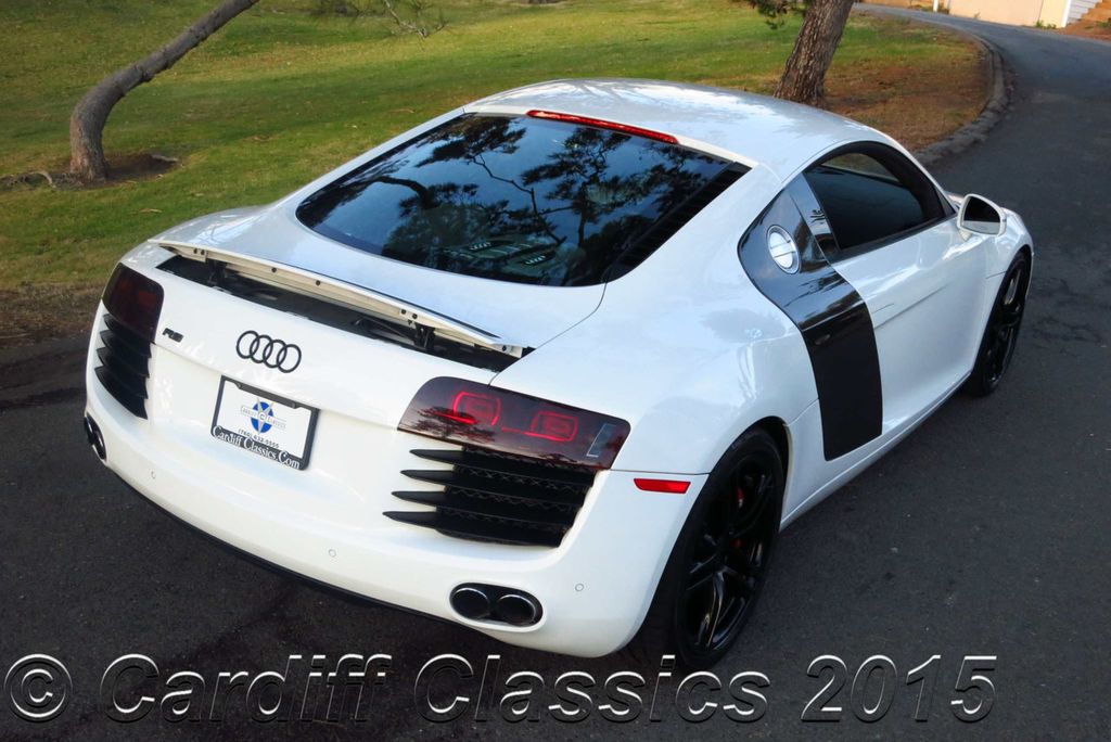 2009 Audi R8 AWD 6-speed Manual~Premium Package~Leather Element - 14571837 - 30
