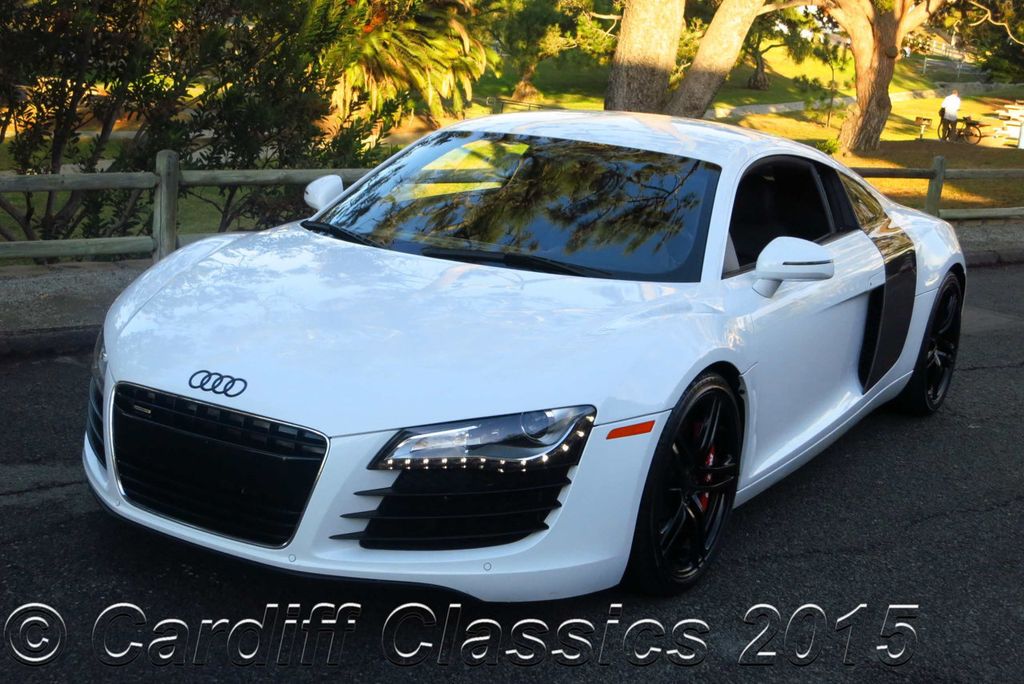 2009 Audi R8 AWD 6-speed Manual~Premium Package~Leather Element - 14571837 - 31