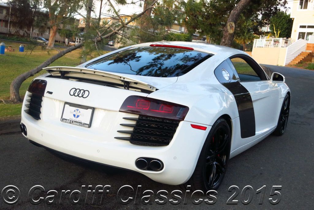 2009 Audi R8 AWD 6-speed Manual~Premium Package~Leather Element - 14571837 - 5