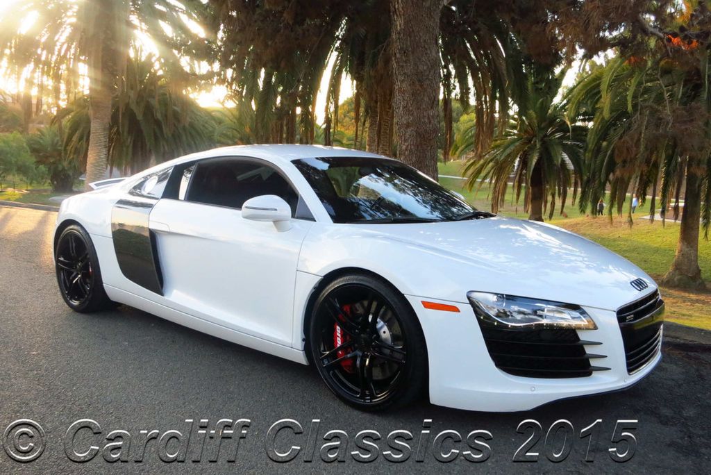 2009 Audi R8 AWD 6-speed Manual~Premium Package~Leather Element - 14571837 - 7
