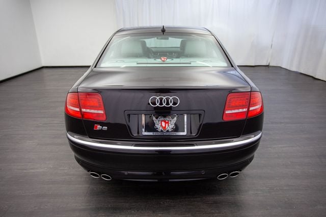 2009 Audi S8 4dr Sedan - 22962858 - 14