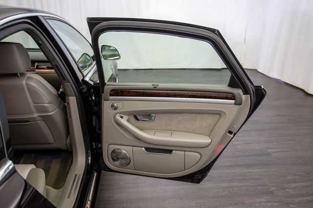 2009 Audi S8 4dr Sedan - 22962858 - 22
