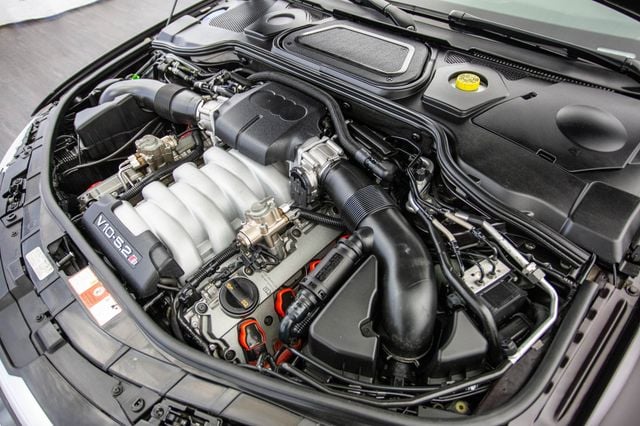 2009 Audi S8 4dr Sedan - 22962858 - 42
