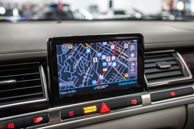 2009 Audi S8 4dr Sedan - 22962858 - 7