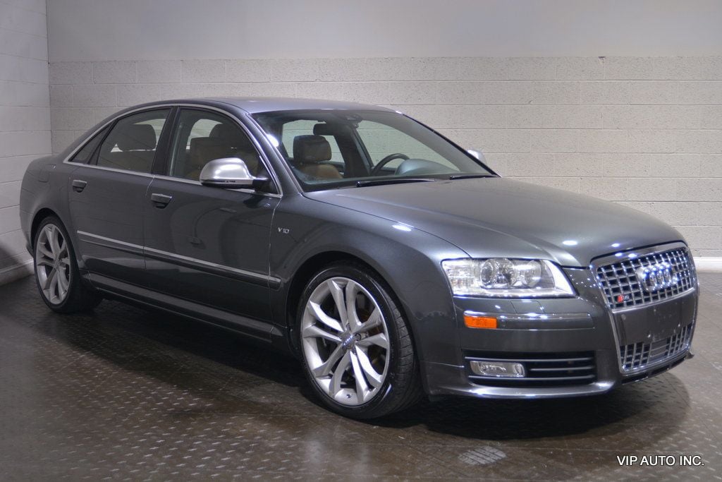 2009 Audi S8 4dr Sedan - 21957548 - 32