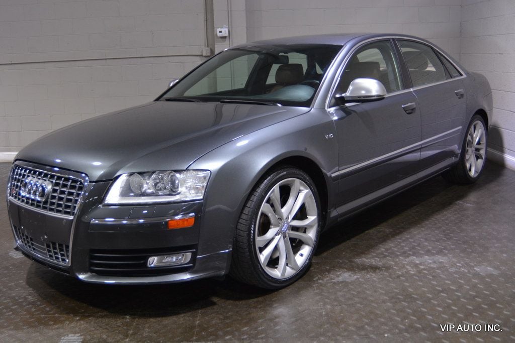 2009 Audi S8 4dr Sedan - 21957548 - 33