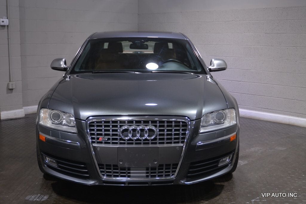 2009 Audi S8 4dr Sedan - 21957548 - 8