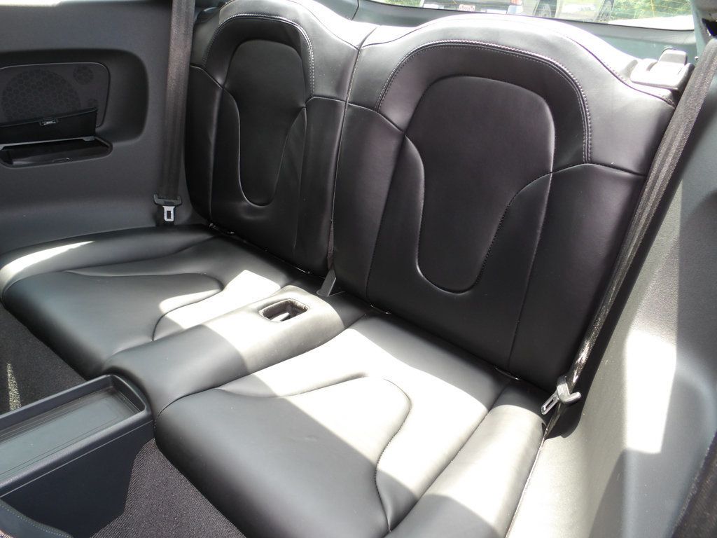 2009 Audi TT Coupe 2.0T Prestige photo 13