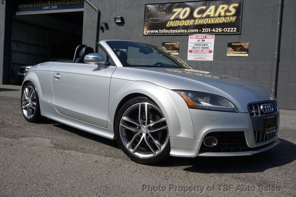 2009 Audi TTS 2dr Rdstr Automatic 2.0T quattro Prestige CLEAN CARFAX W/RECORDS - 22899456 | Video 1
