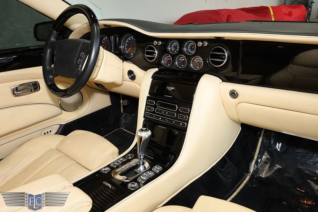 2009 Bentley Brooklands 2dr Coupe - 23015098 - 18