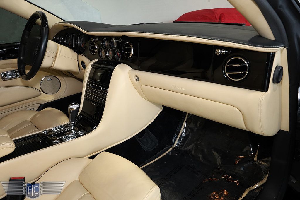 2009 Bentley Brooklands 2dr Coupe - 23015098 - 21