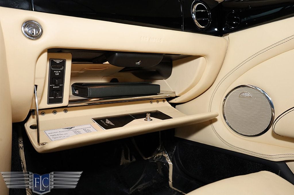 2009 Bentley Brooklands 2dr Coupe - 23015098 - 29