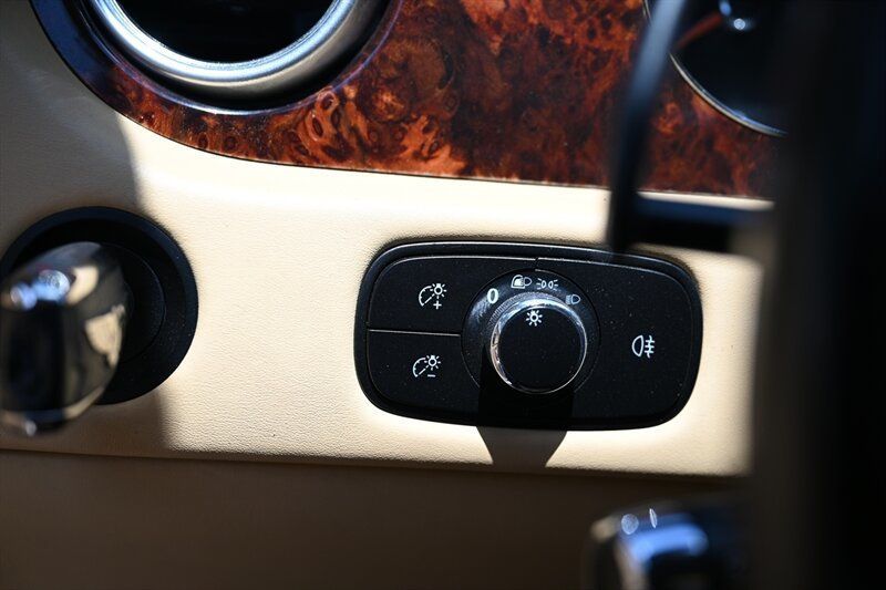 2009 Bentley Continental GT 2dr Convertible - 22875107 - 18