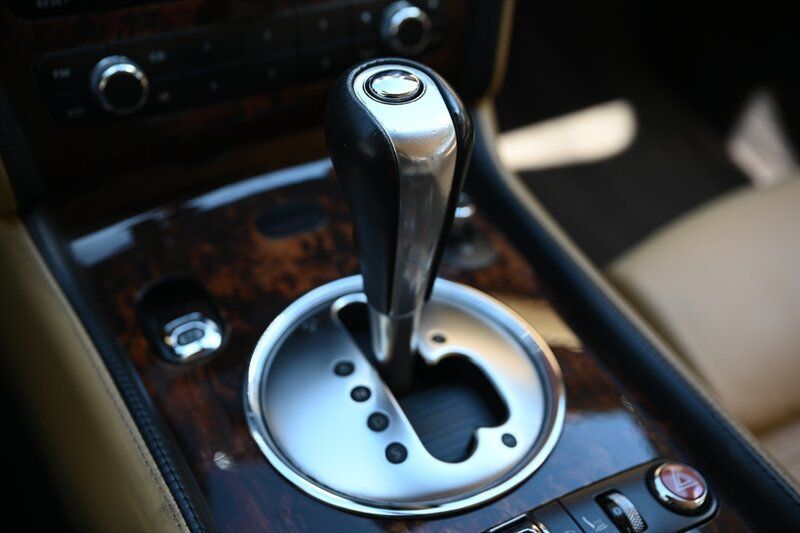 2009 Bentley Continental GT 2dr Convertible - 22875107 - 20