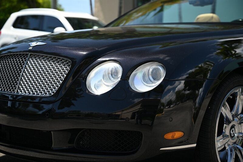 2009 Bentley Continental GT 2dr Convertible - 22875107 - 38