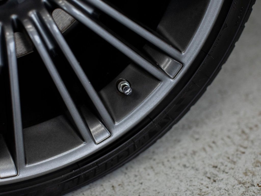 Bentley Continental photo 12