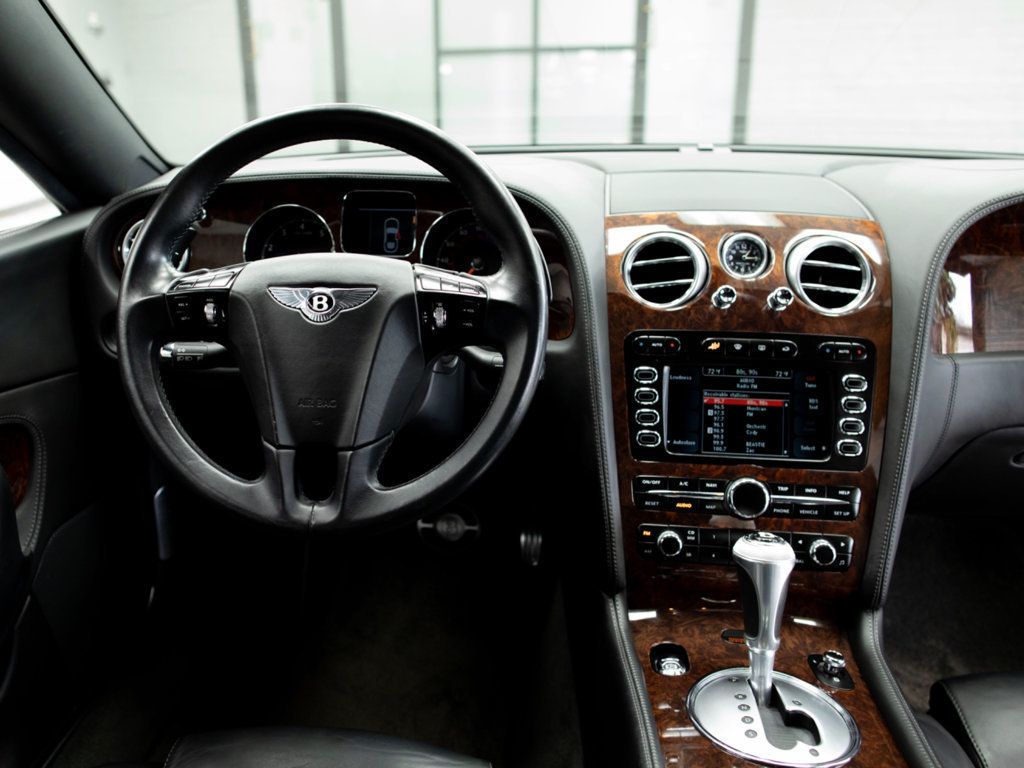 Bentley Continental photo 19