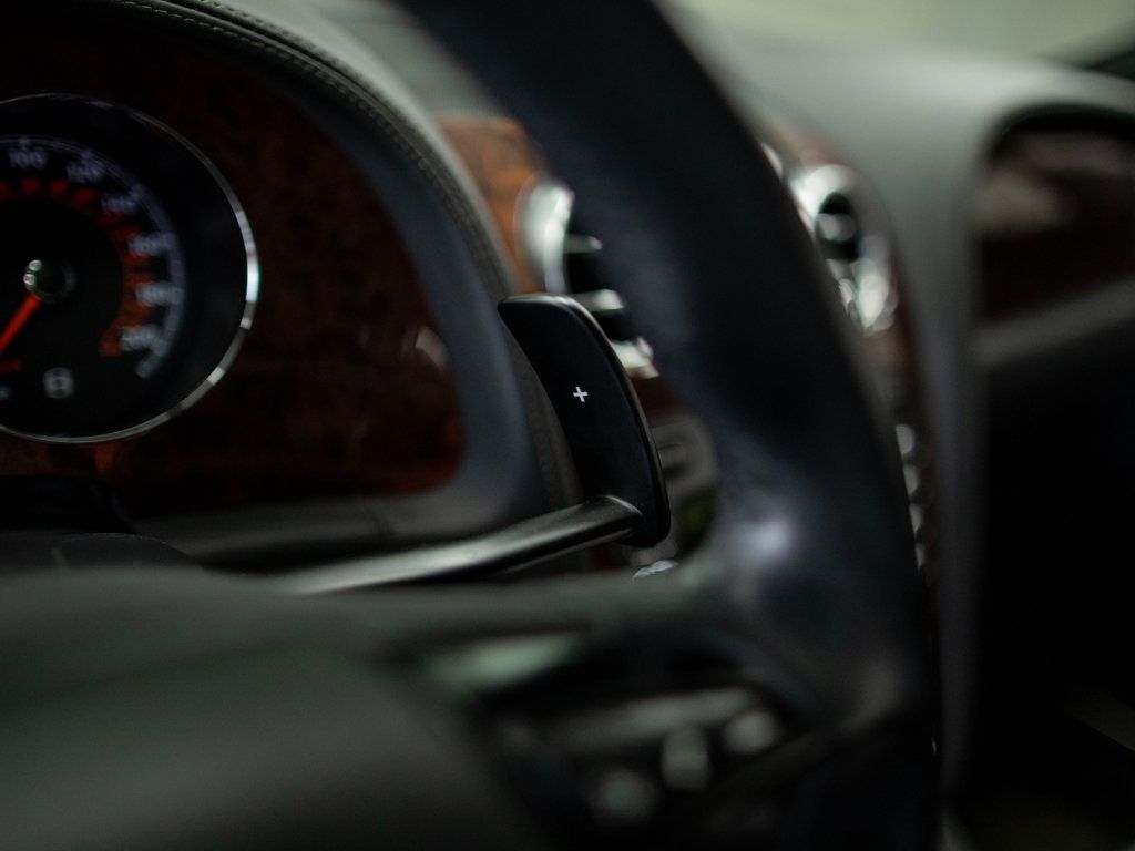 Bentley Continental photo 21