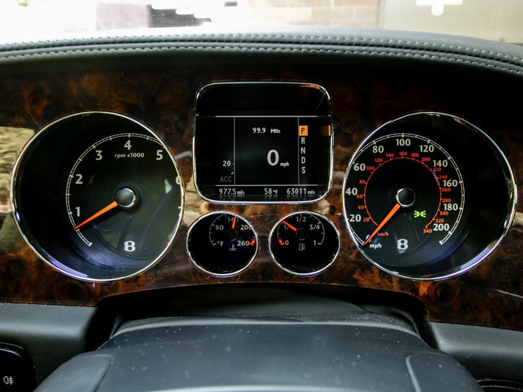 Bentley Continental photo 22