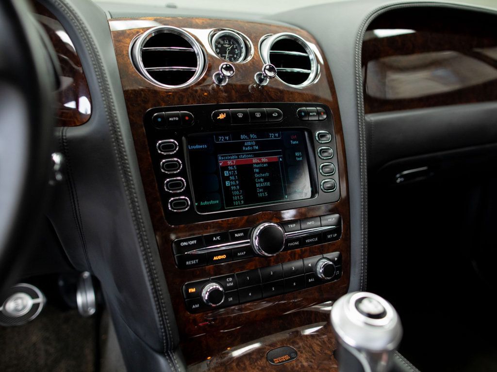 Bentley Continental photo 23