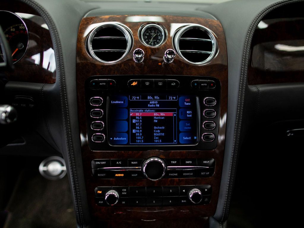 Bentley Continental photo 25
