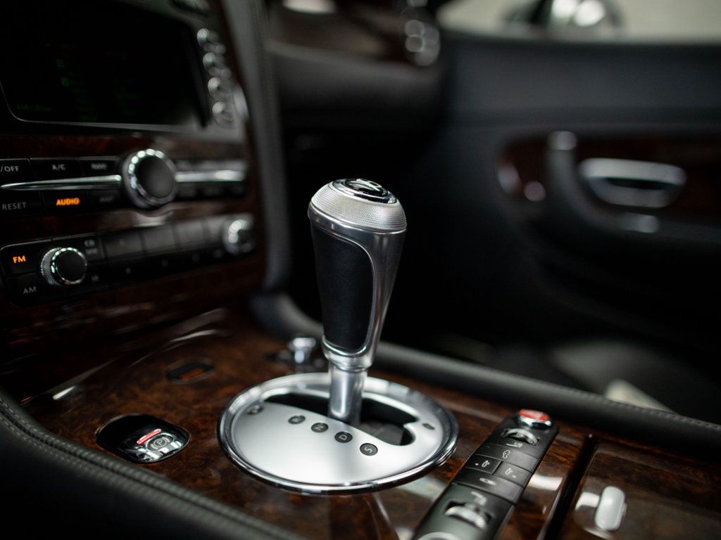 Bentley Continental photo 27