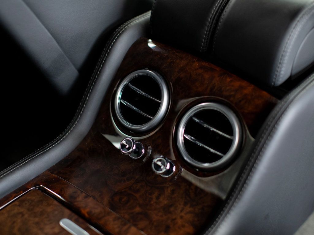Bentley Continental photo 32
