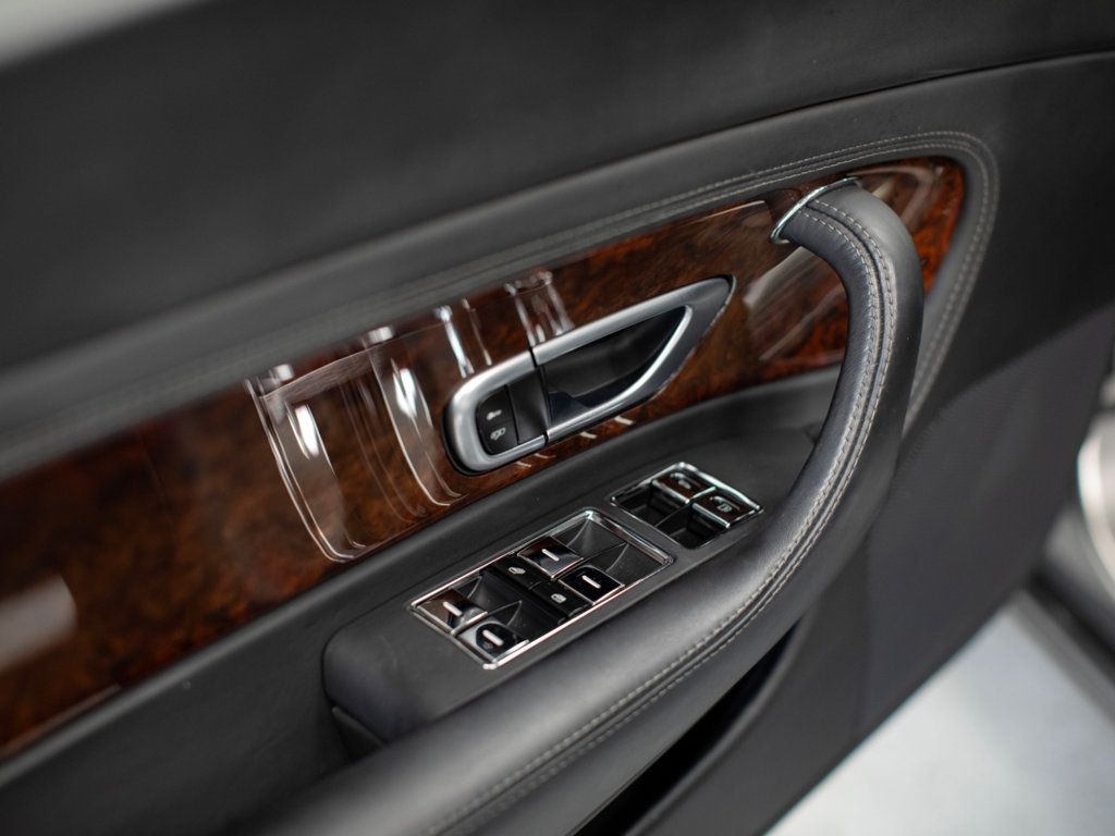 Bentley Continental photo 36