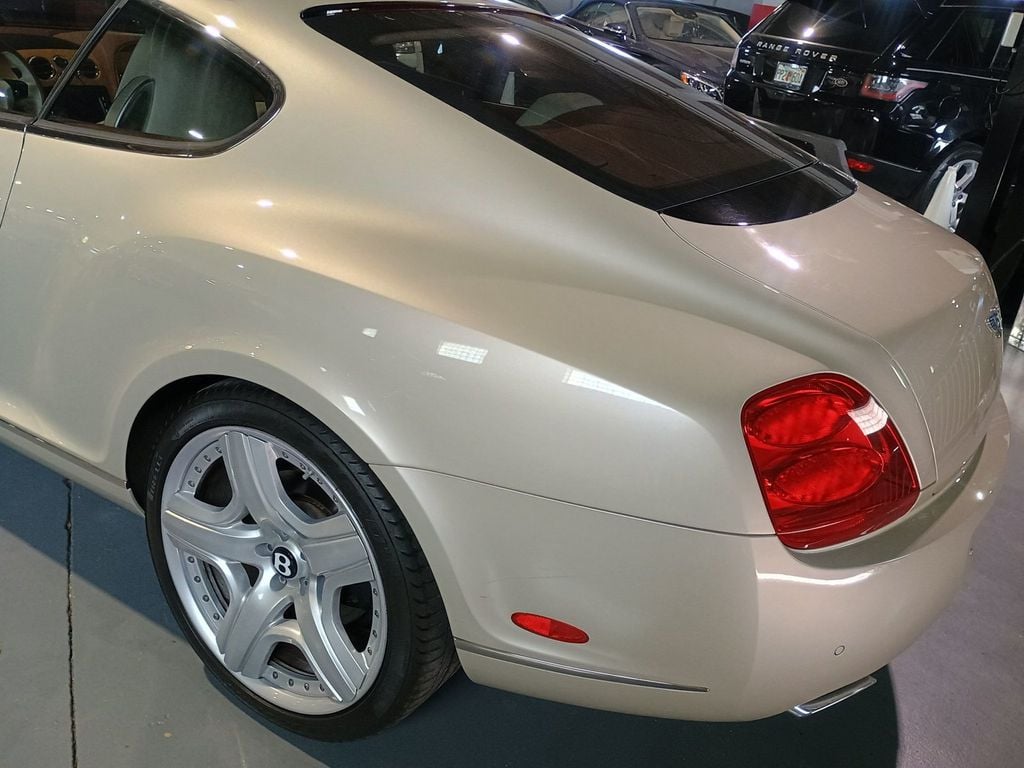 2009 Bentley Continental GT 2dr Coupe Mulliner 1 Clean Carfax Florida Car - 22919762 - 17