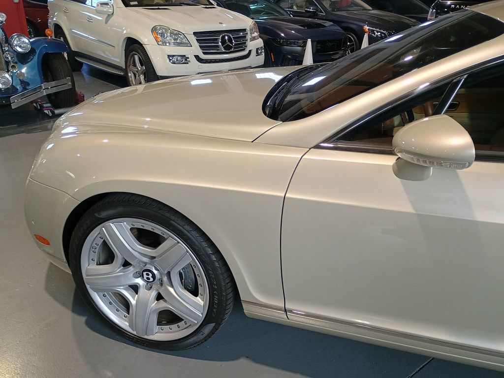 2009 Bentley Continental GT 2dr Coupe Mulliner 1 Clean Carfax Florida Car - 22919762 - 19