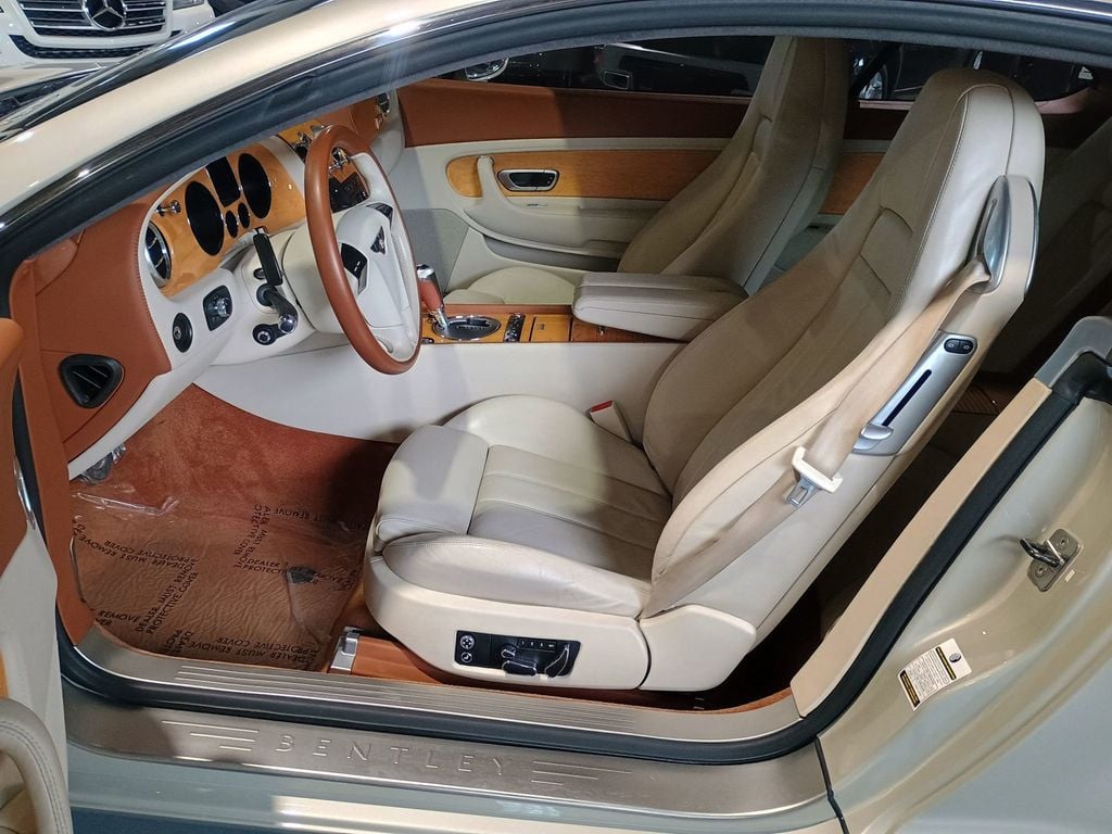 2009 Bentley Continental GT 2dr Coupe Mulliner 1 Clean Carfax Florida Car - 22919762 - 24