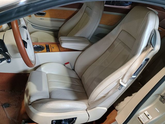 2009 Bentley Continental GT 2dr Coupe Mulliner 1 Clean Carfax Florida Car - 22919762 - 25