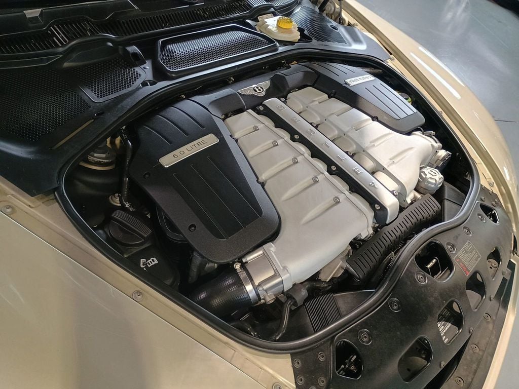 2009 Bentley Continental GT 2dr Coupe Mulliner 1 Clean Carfax Florida Car - 22919762 - 53