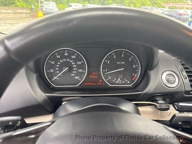 2009 BMW 1 Series 128i Coupe Automatic - 23034739 - 11