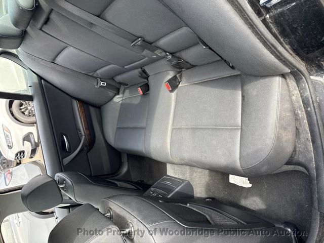 2009 BMW 3 Series 328i xDrive - 23095508 - 10