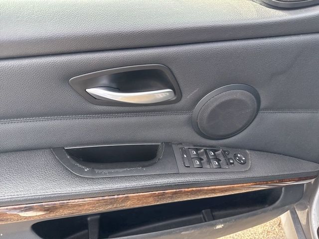 2009 BMW 3 Series 328i xDrive - 23003096 - 11