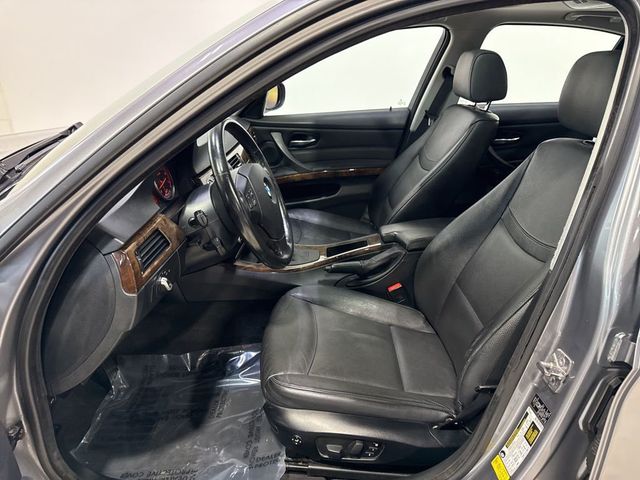 2009 BMW 3 Series 328i xDrive - 23003096 - 22