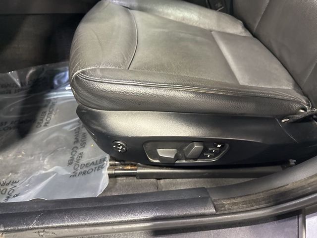 2009 BMW 3 Series 328i xDrive - 23003096 - 24