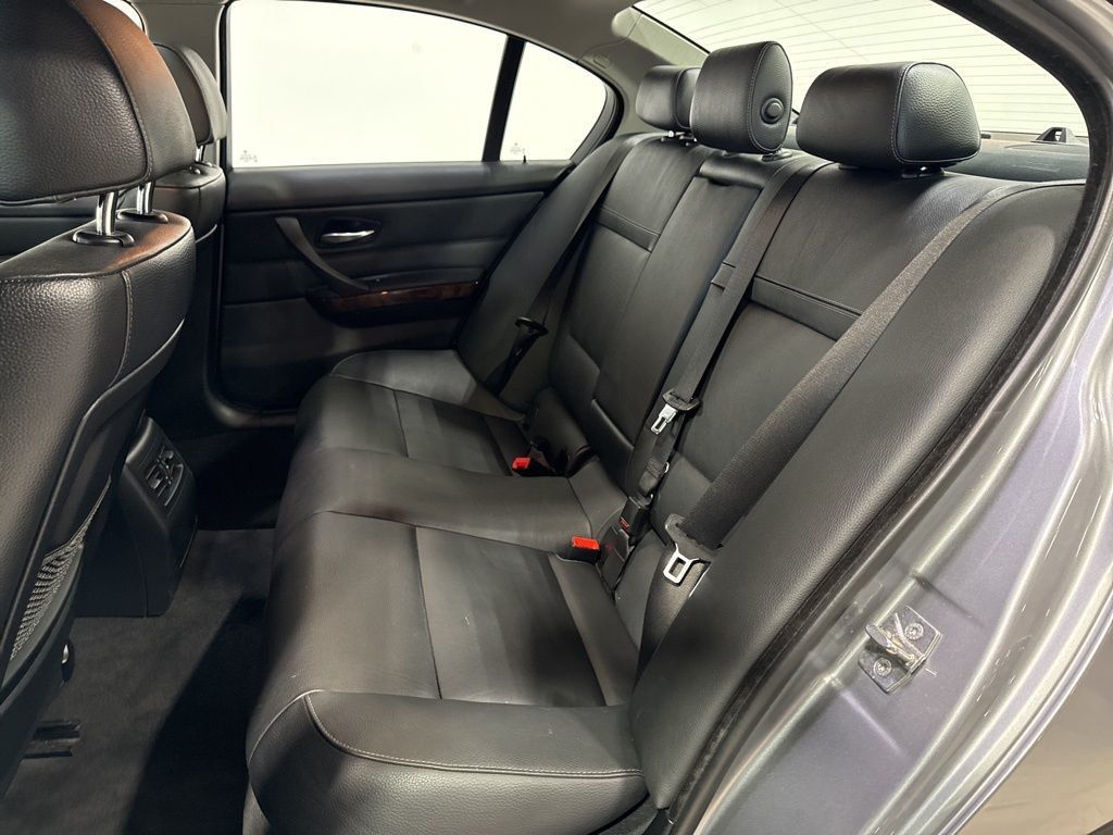 2009 BMW 3 Series 328i xDrive - 23003096 - 27