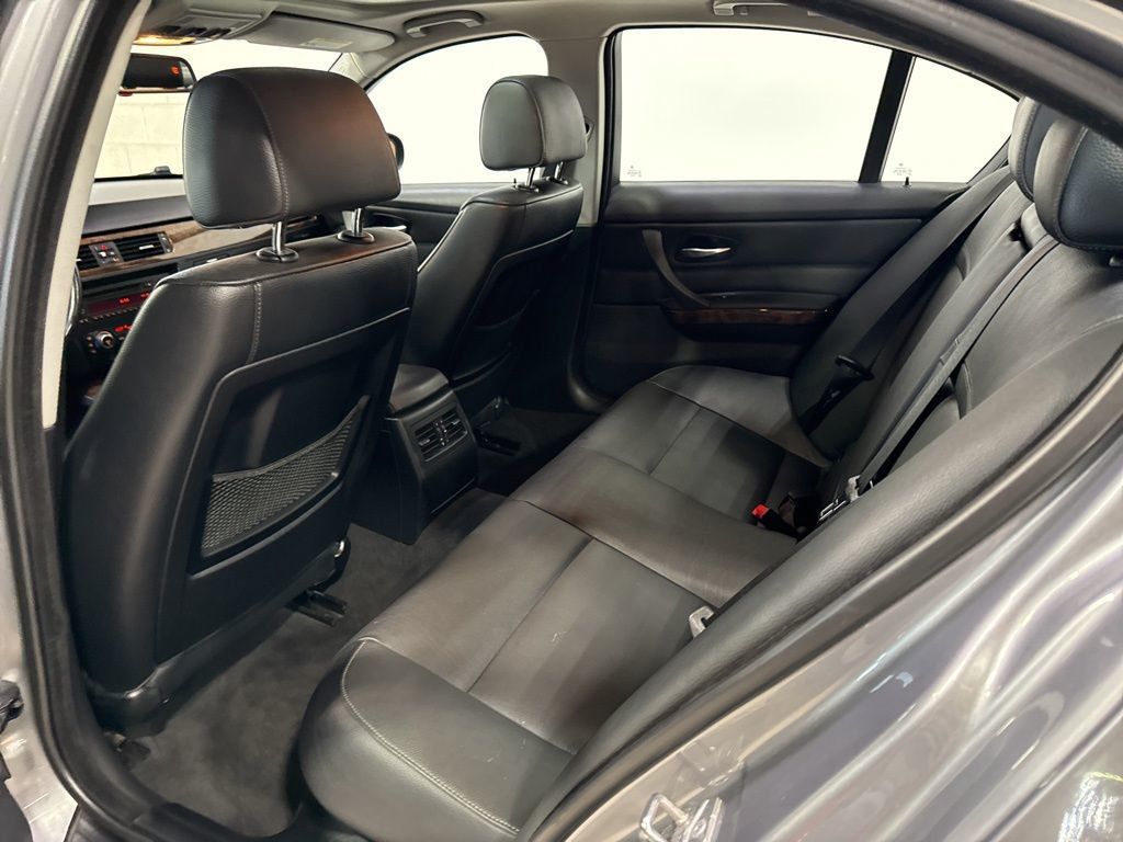 2009 BMW 3 Series 328i xDrive - 23003096 - 28