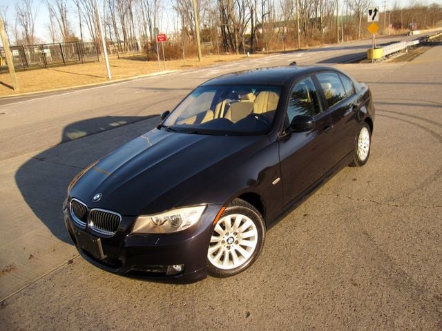 2009 BMW 3 Series 328i xDrive - 22775054 - 3